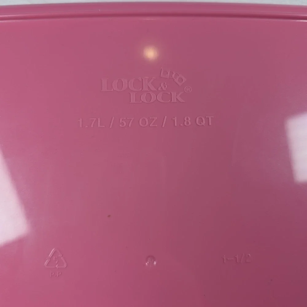 Lock & Lock Pink 1.8QT Container Food Storage
